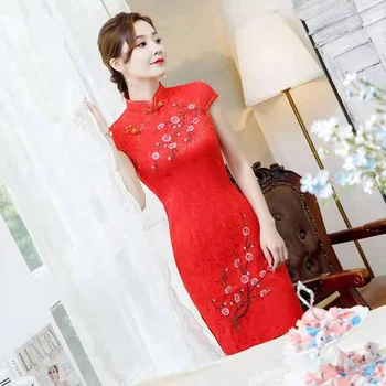 Župan Chinoise Femme Red White Chi Pao Denné Krátke Čínske Svadobné Šaty Vintage Oblečenie Qipao Nový Rok Cheongsam Moderné Šaty